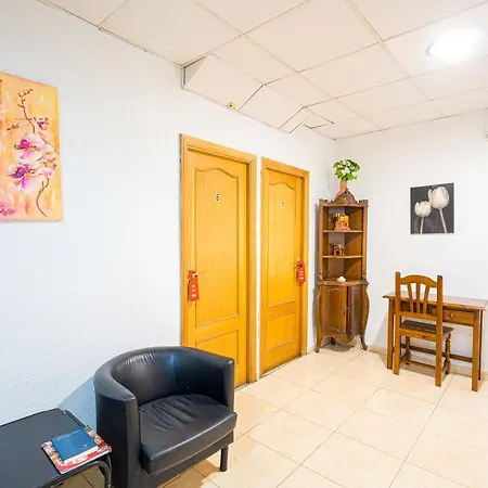 Hostal Ayuntamiento Alicante